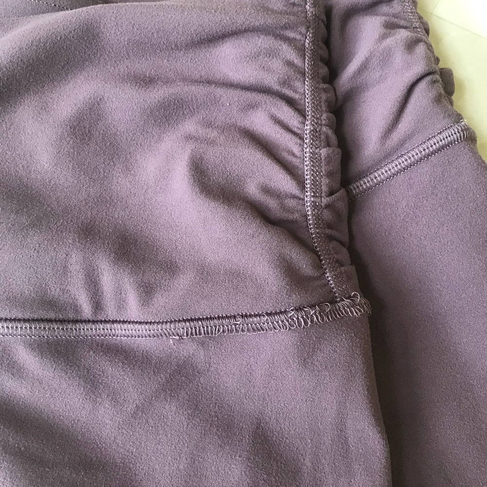 Lululemon Align Crop 21" Cross Lunar Rock - Picture 8 of 10